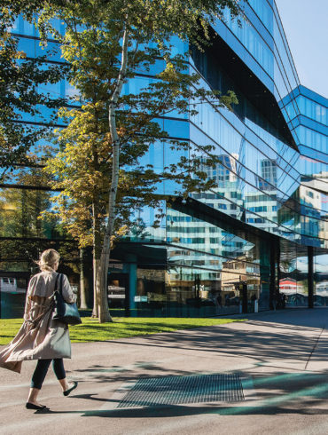 Geschäftsbericht Corporate Communication Reporting Konzeption Kreation Kommunikationsagentur Zürich Online