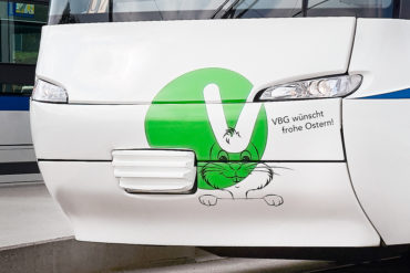 Öffentlicher Verkehr Fahrzeugbeschriftung Promotion Konzeption Ostern Kommunikationsagentur Zürich